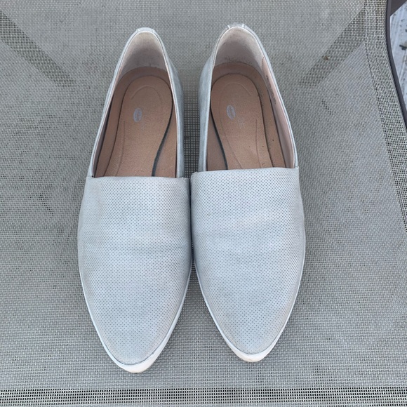 Beige loafers - Picture 2 of 3